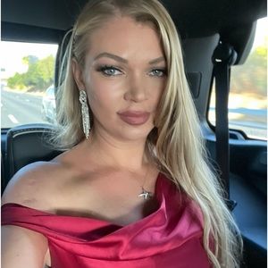 Meet your Posher, Veronica